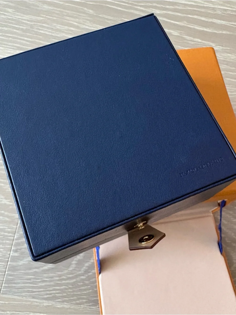 Louis Vuitton Necklace Accessory Jewelry Box — Navy Blue Leather with snap